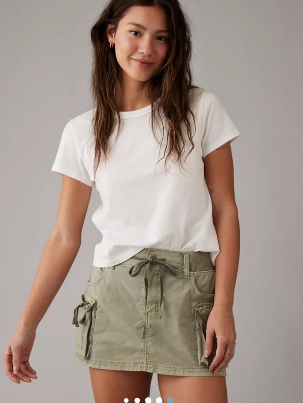 American Eagle Snappy Stretch High-Waisted Cargo Mini Skort in a neutral greyish